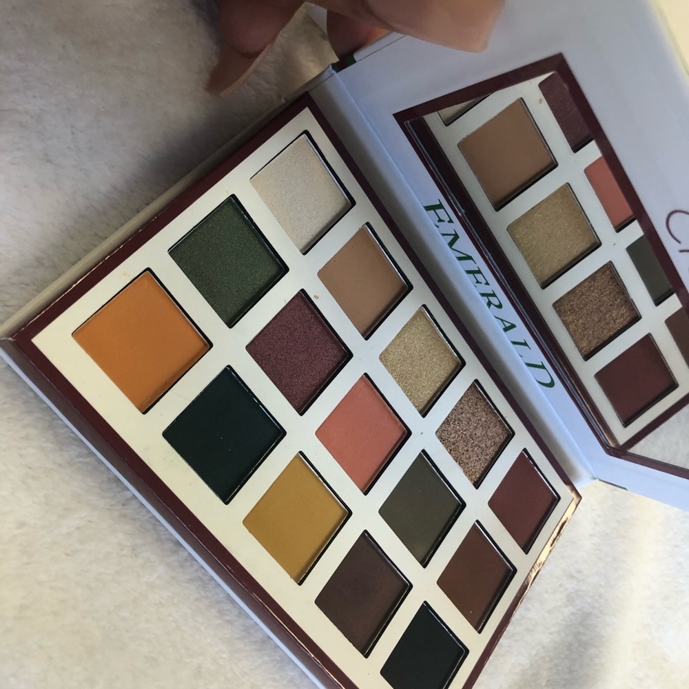 Eyeshadow Palette